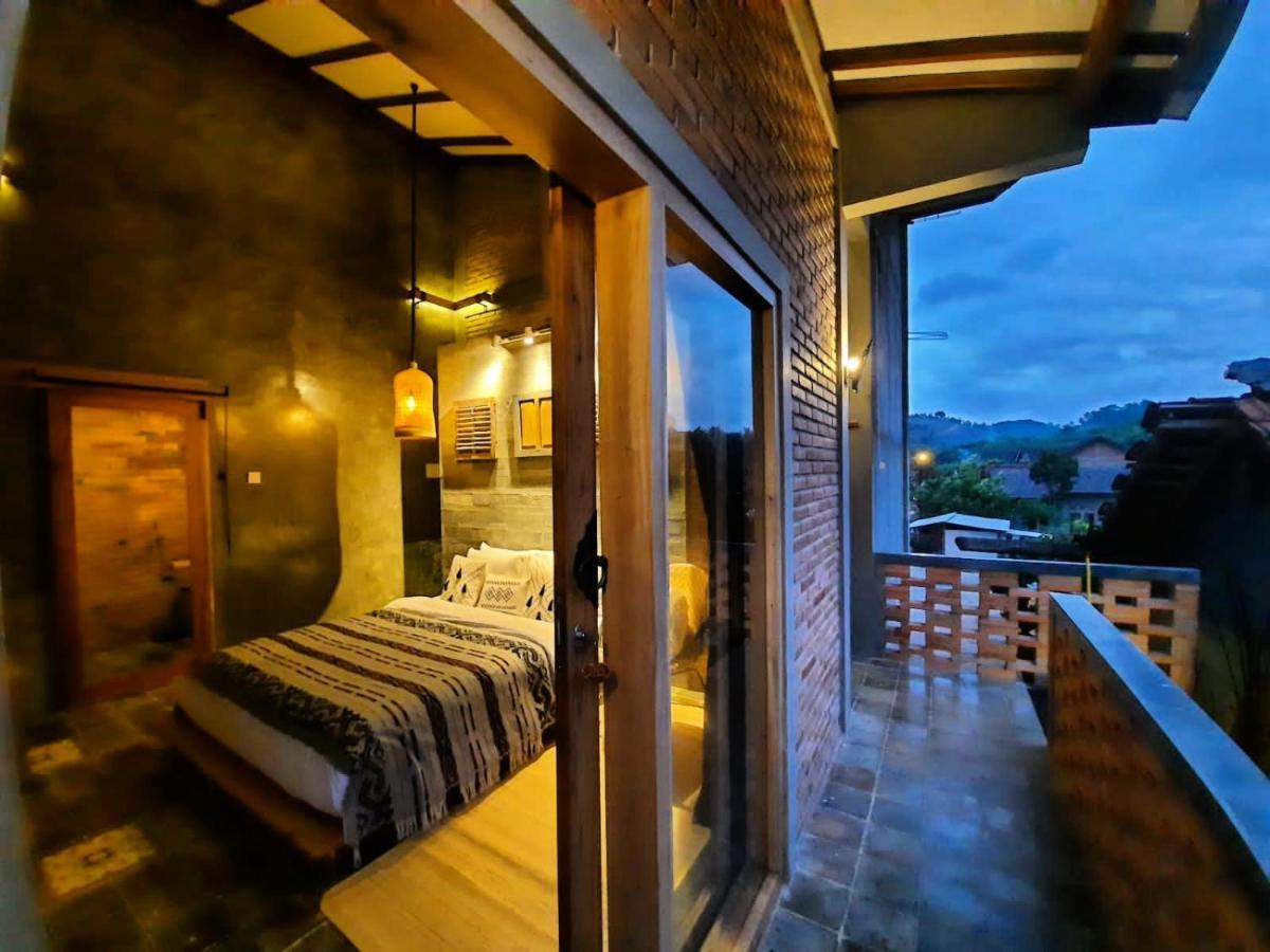 Oma Watu Inn Pringkuku Exterior foto